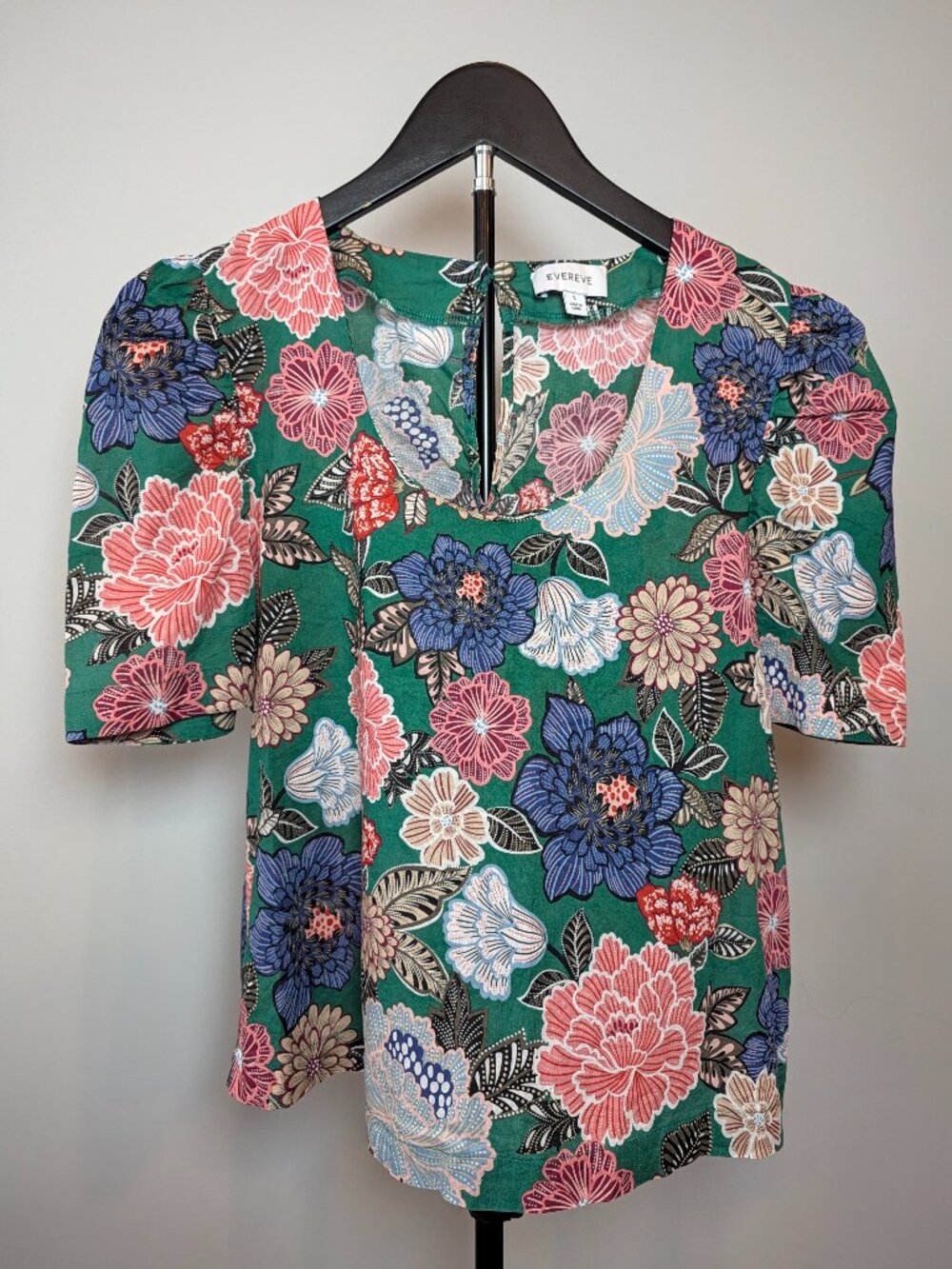 Evereve Women's Size S Vibrant Floral Blouse 100% Cotton Coastal